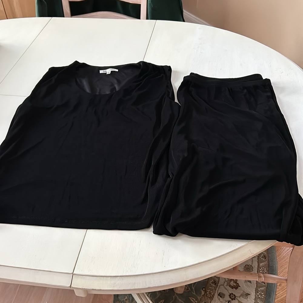 Travel smith 2 piece outfit black